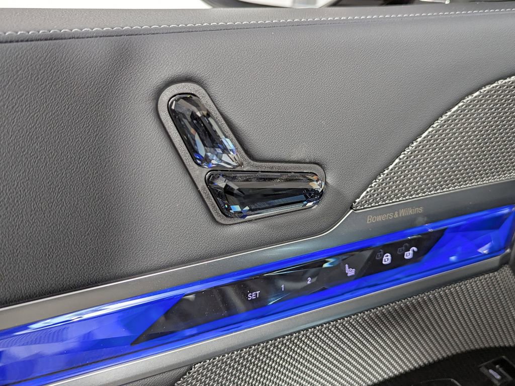 New 2026 BMW i7 xDrive60 image 11