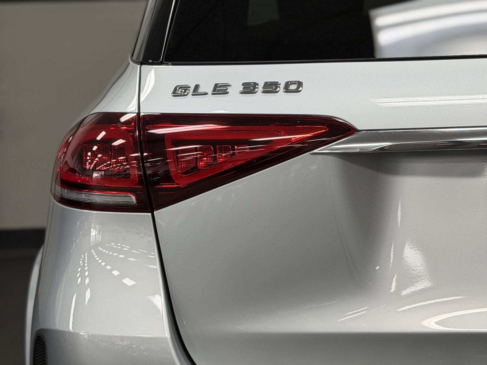 Used 2022 Mercedes-Benz GLE 350 4MATIC image 13