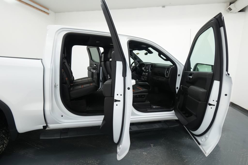 Used 2020 GMC Sierra 1500 AT4 w/ AT4 Premium Package AWD/4WD image 38