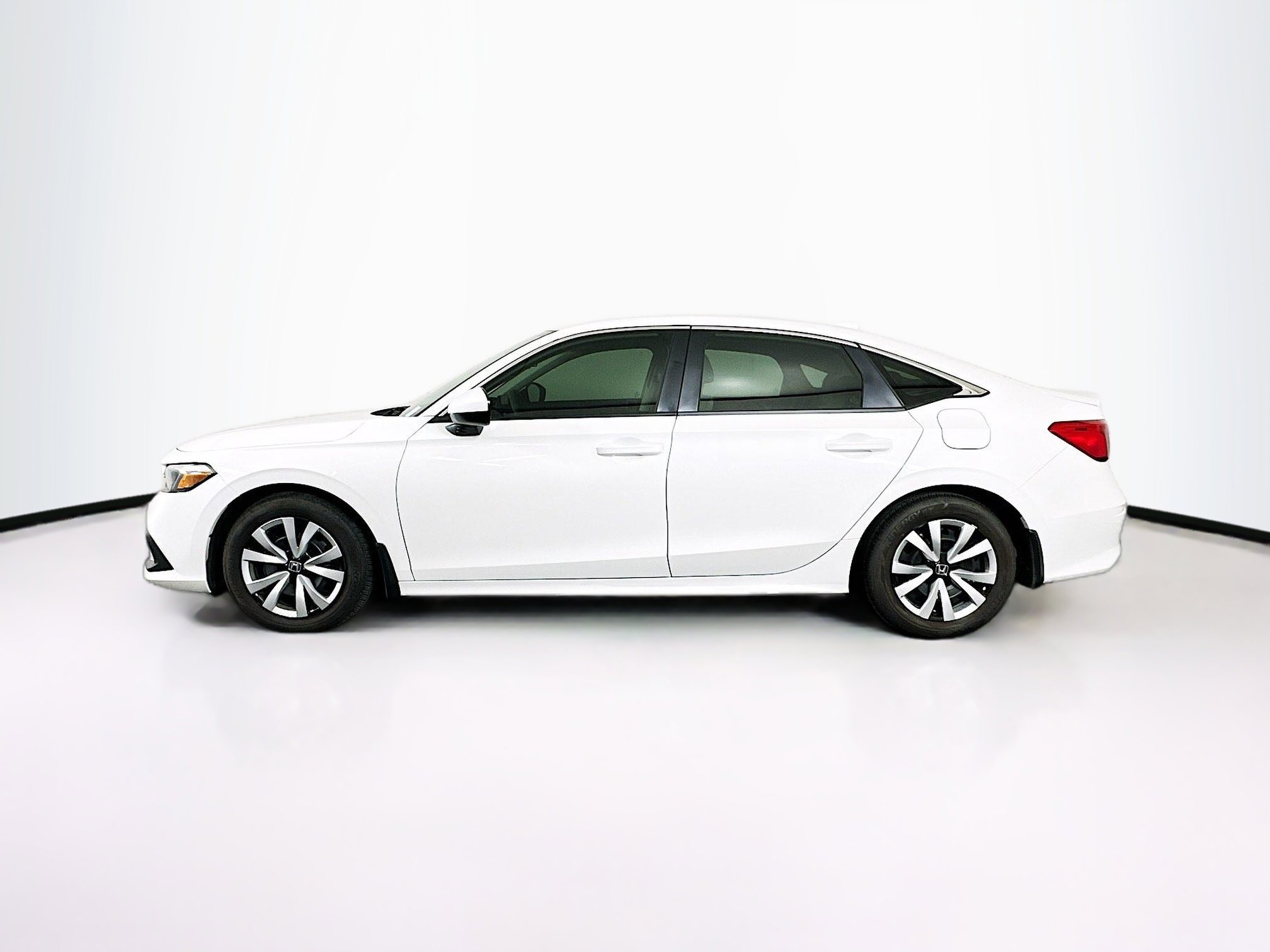 Used 2024 Honda Civic LX image 4