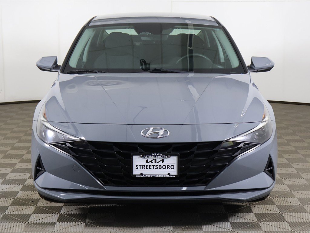 Used 2021 Hyundai Elantra SE image 10
