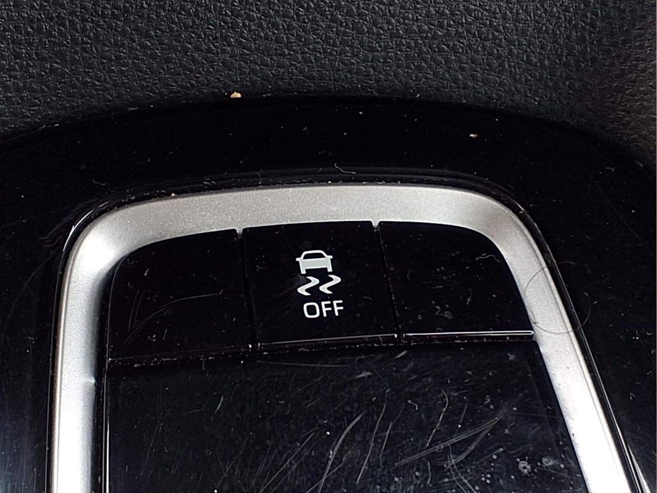 Used 2024 Toyota Corolla LE FWD image 17