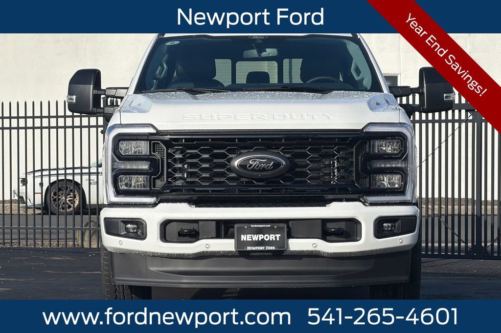 New 2026 Ford F250 Lariat w/ Black Appearance Package AWD/4WD image 9