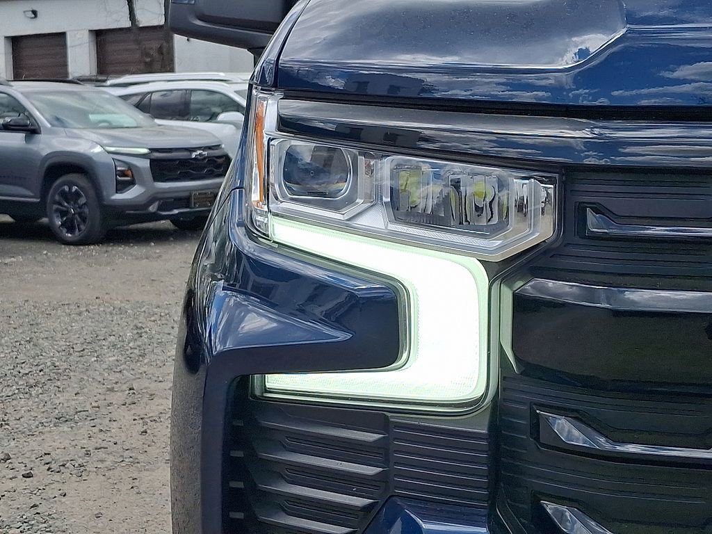 Used 2023 Chevrolet Silverado 1500 LT Trail Boss image 13