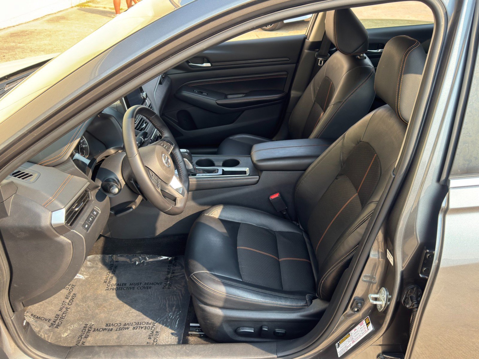 Used 2022 Nissan Altima 2.0 SR FWD image 15