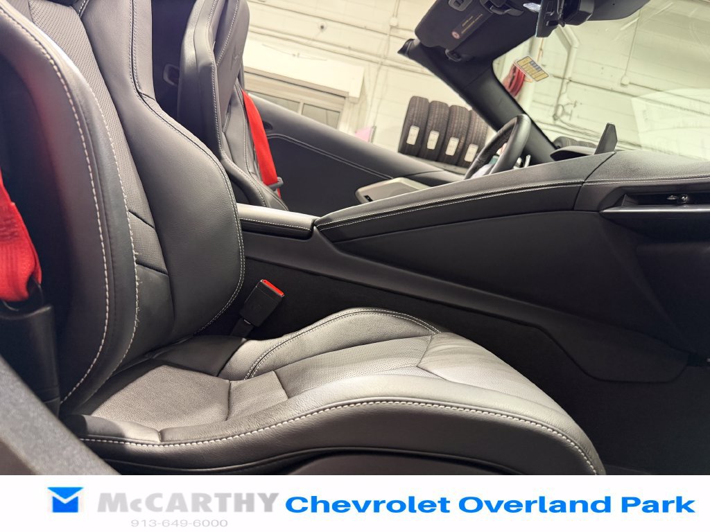 Used 2021 Chevrolet Corvette Stingray Preferred Conv w/ Battery Protection Package RWD image 25