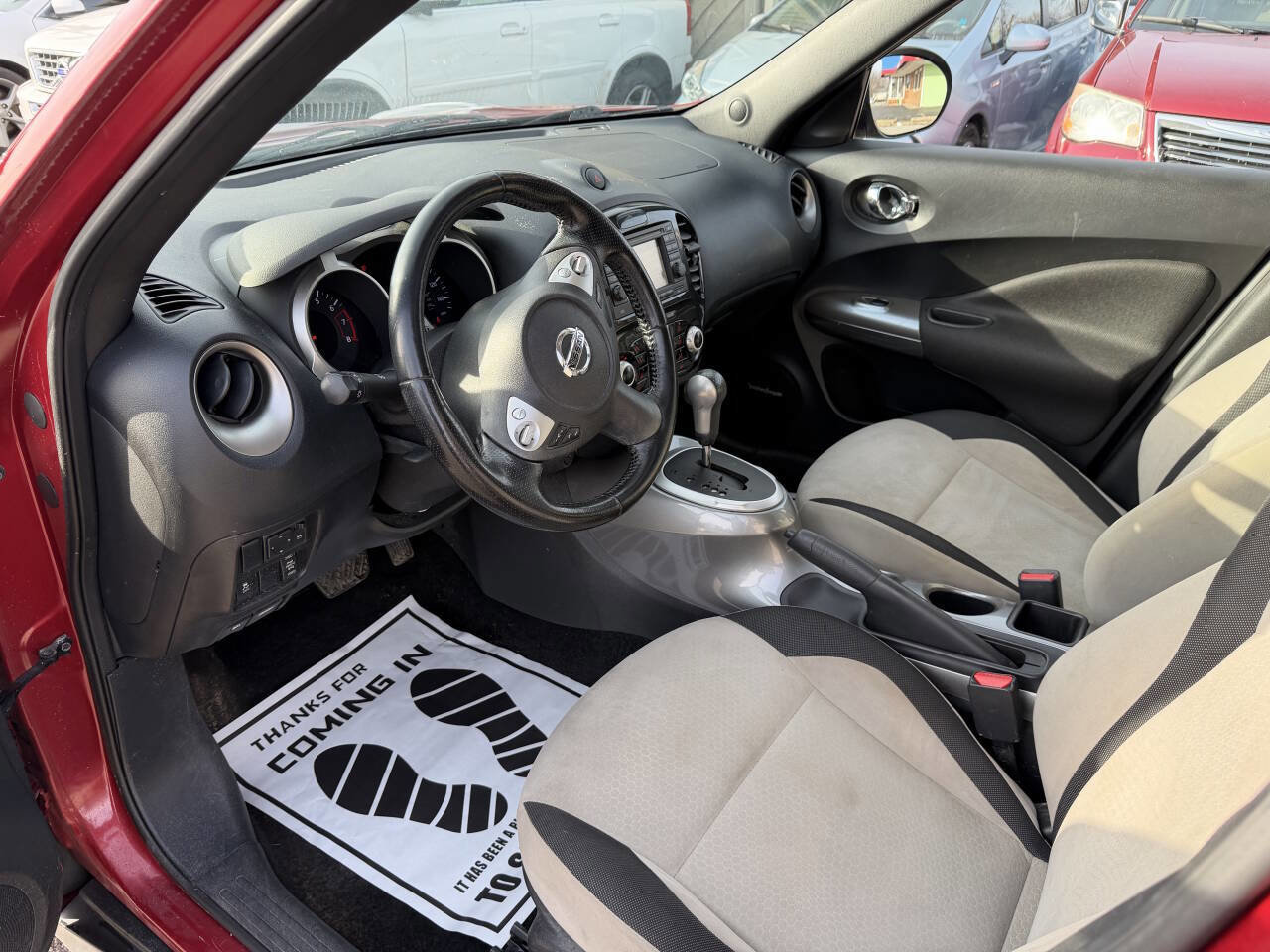Used 2014 Nissan Juke SV w/ Navigation Package image 10