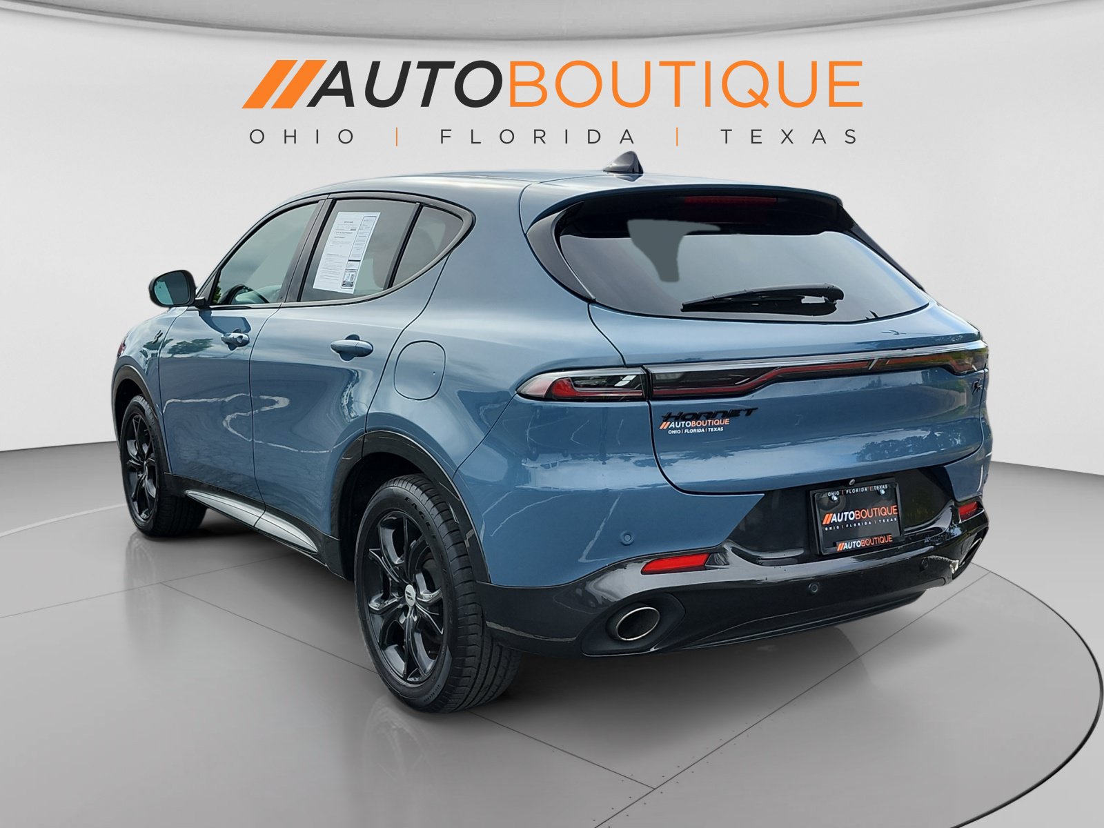 Used 2024 Dodge Hornet R/T w/ R/T Blacktop Package AWD/4WD image 3