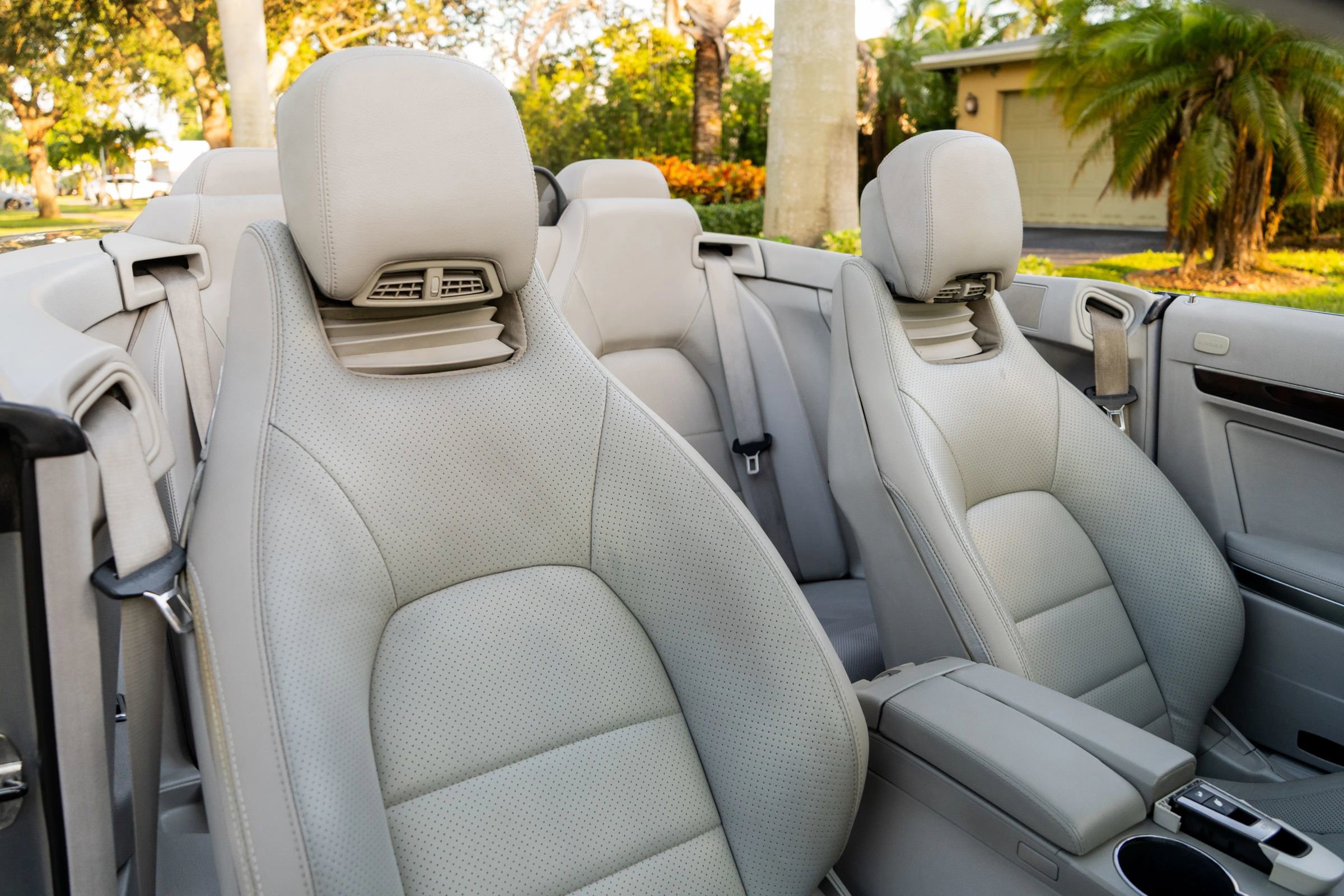 Used 2011 Mercedes-Benz E 350 Cabriolet w/ Premium 2 Pkg image 65