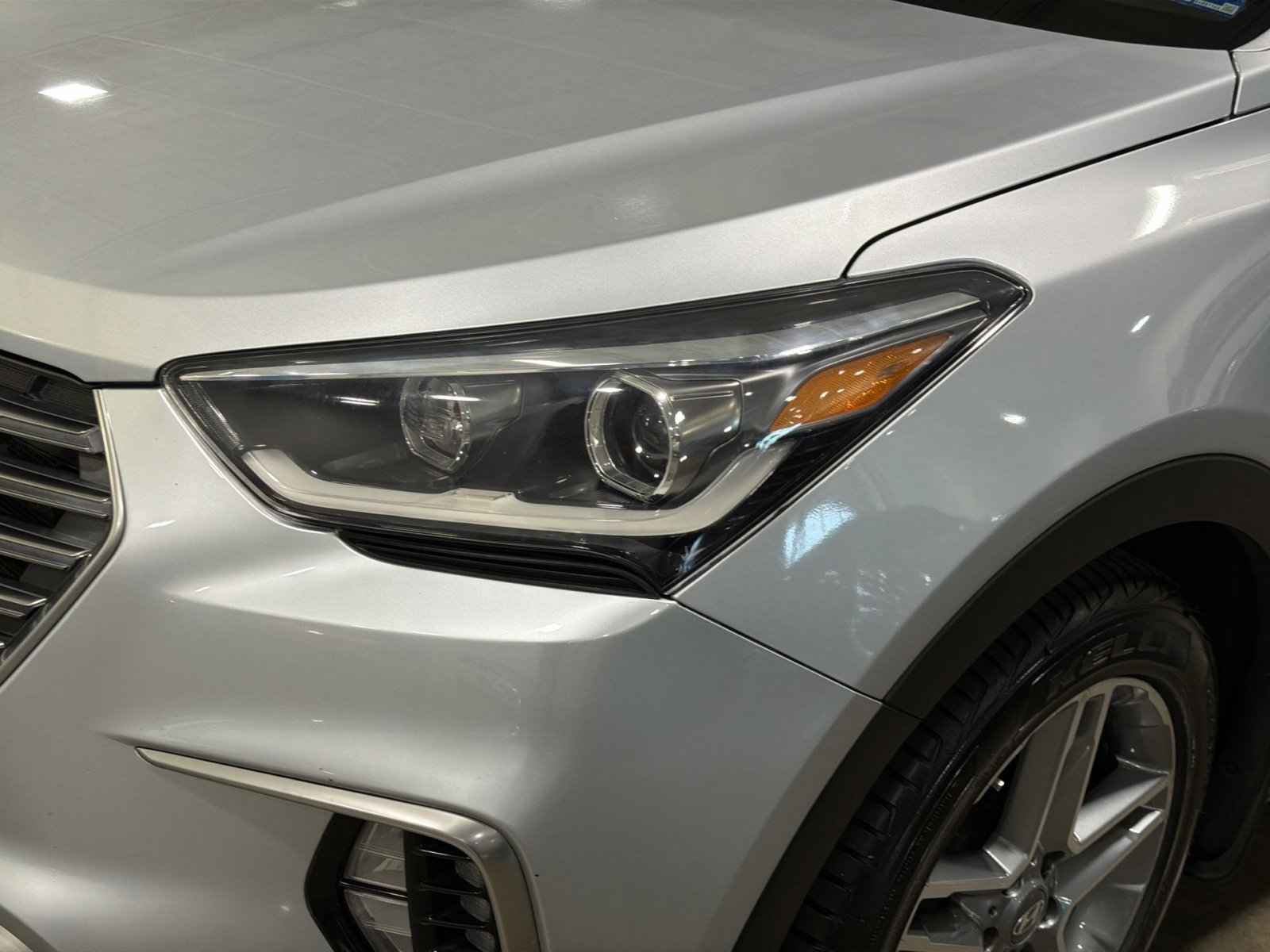 Used 2018 Hyundai Santa Fe Limited AWD/4WD image 13