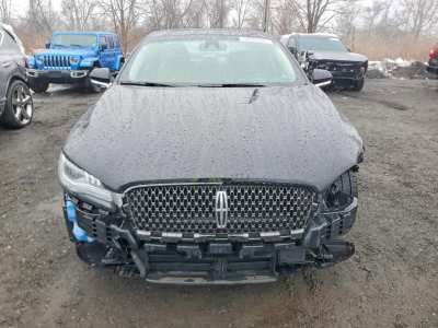 Used 2019 Lincoln MKZ Reserve w/ Reserve Plus Package AWD/4WD image 2