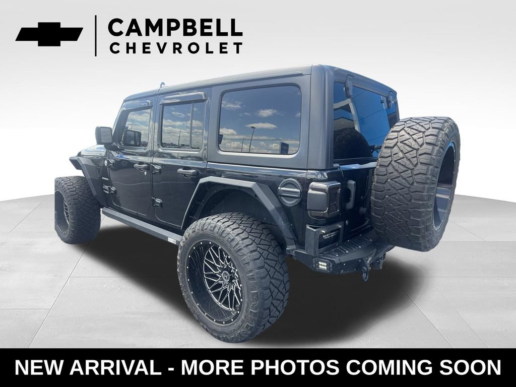 Used 2020 Jeep Wrangler Unlimited Sahara AWD/4WD image 3