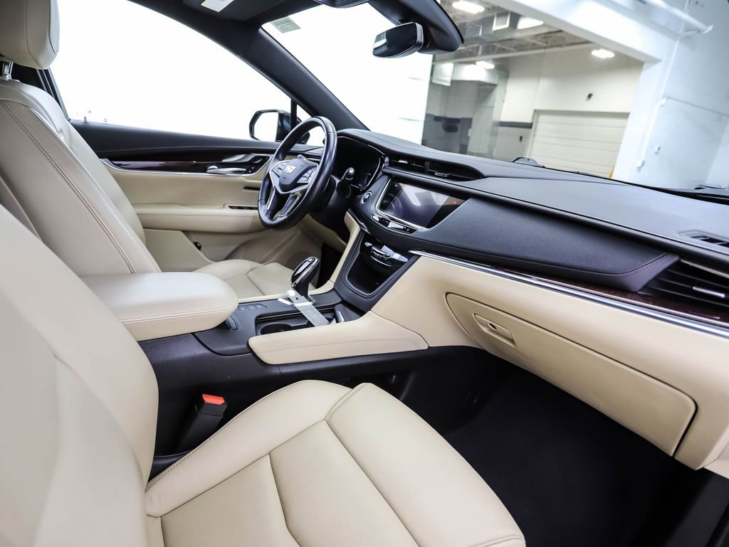 Used 2019 Cadillac XT5 Luxury image 31