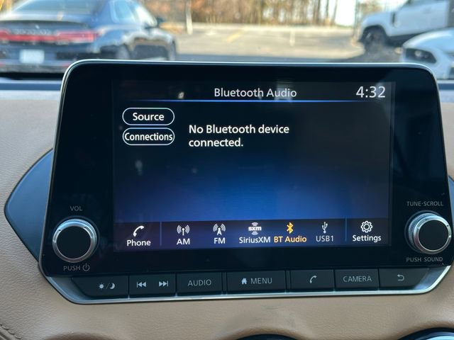 Used 2021 Nissan Sentra SV w/ SV Premium Package image 26