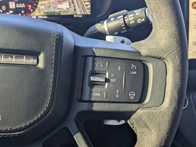 Used 2023 Land Rover Defender 110 V8 image 24