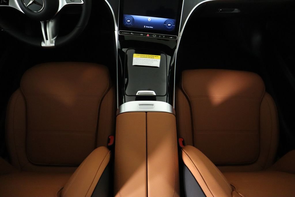 Certified 2025 Mercedes-Benz C 300 Sedan image 17