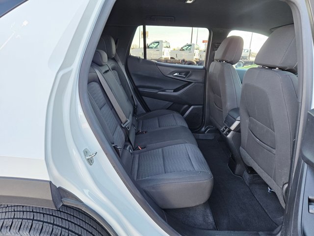 Used 2025 Chevrolet Equinox LT image 19