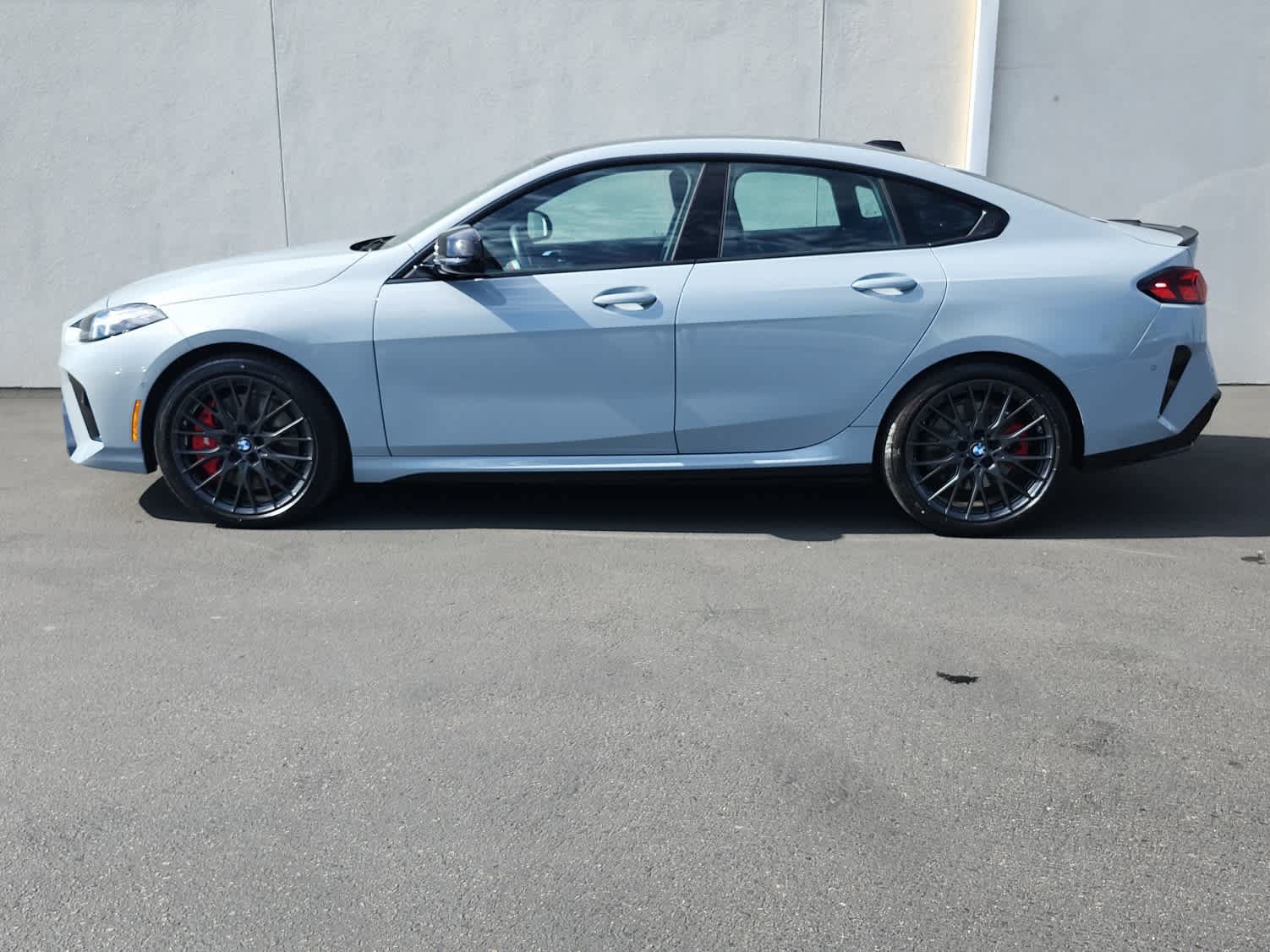Used 2026 BMW M235i xDrive w/ Technology Package AWD/4WD image 4