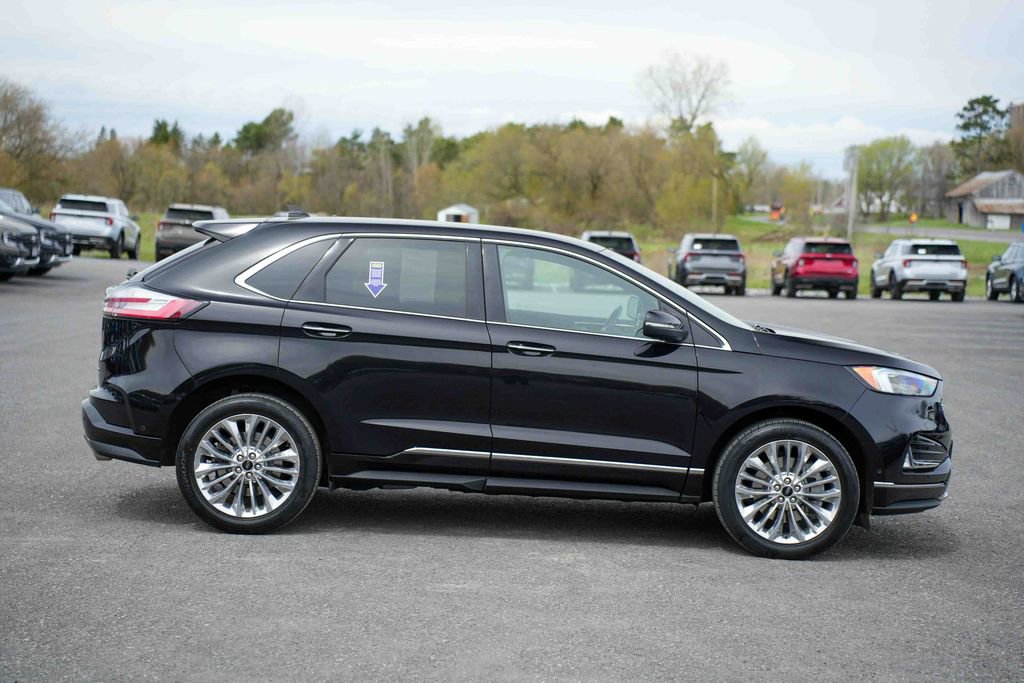 Used 2023 Ford Edge Titanium w/ Equipment Group 301A AWD/4WD image 4
