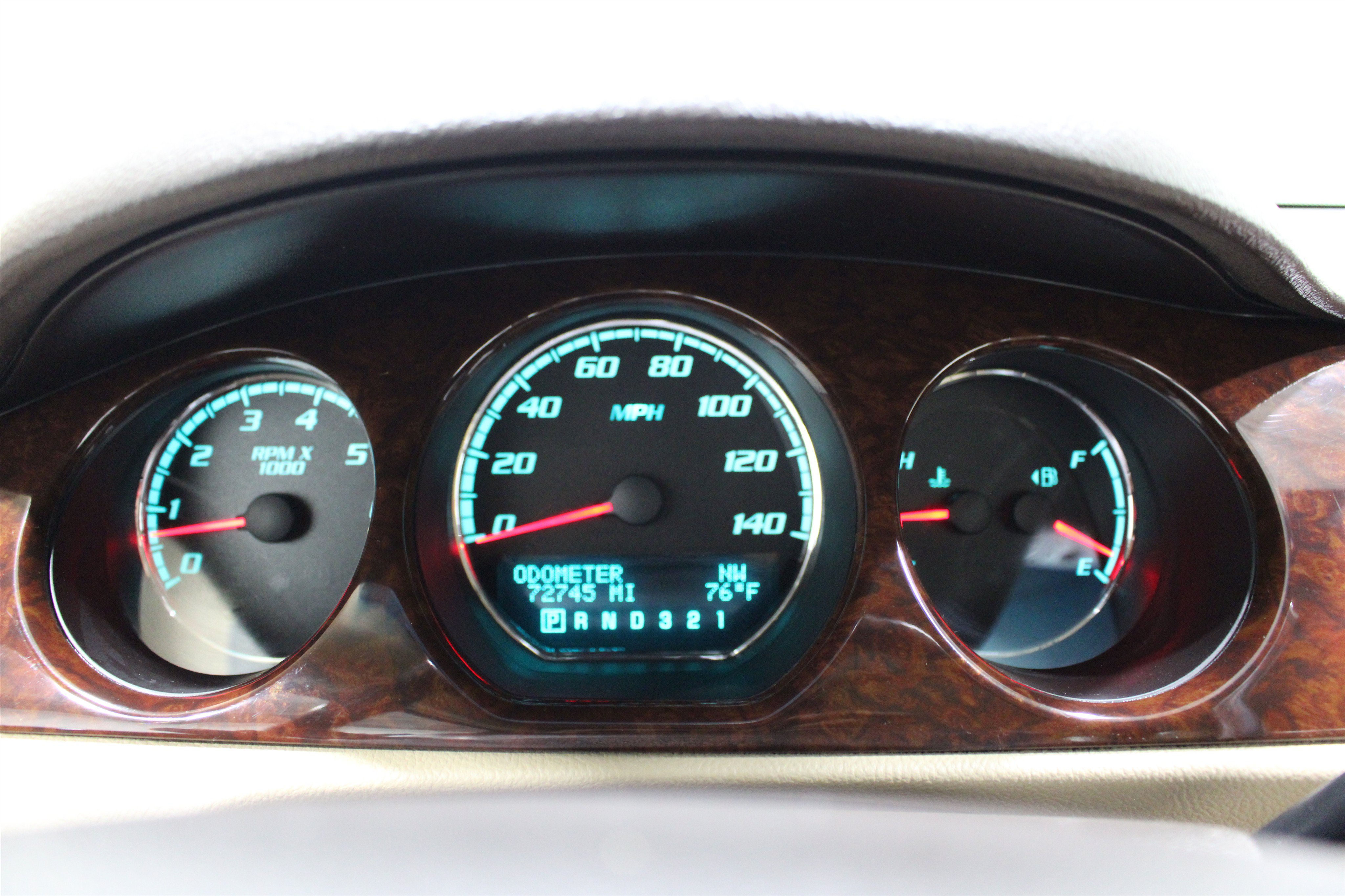 Used 2011 Buick Lucerne CXL w/ Driver Confidence Package FWD image 13