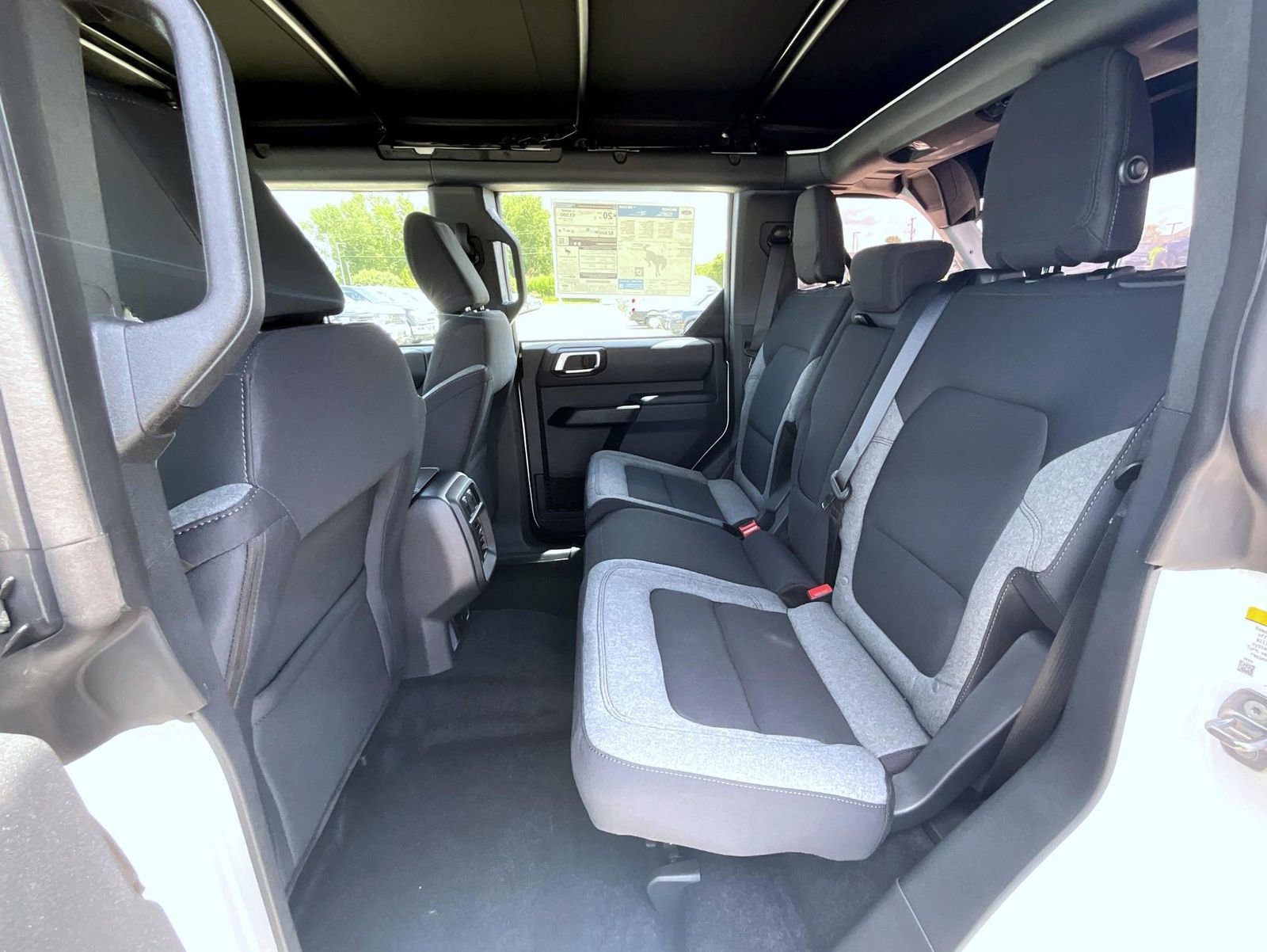 New 2025 Ford Bronco 4-Door image 11