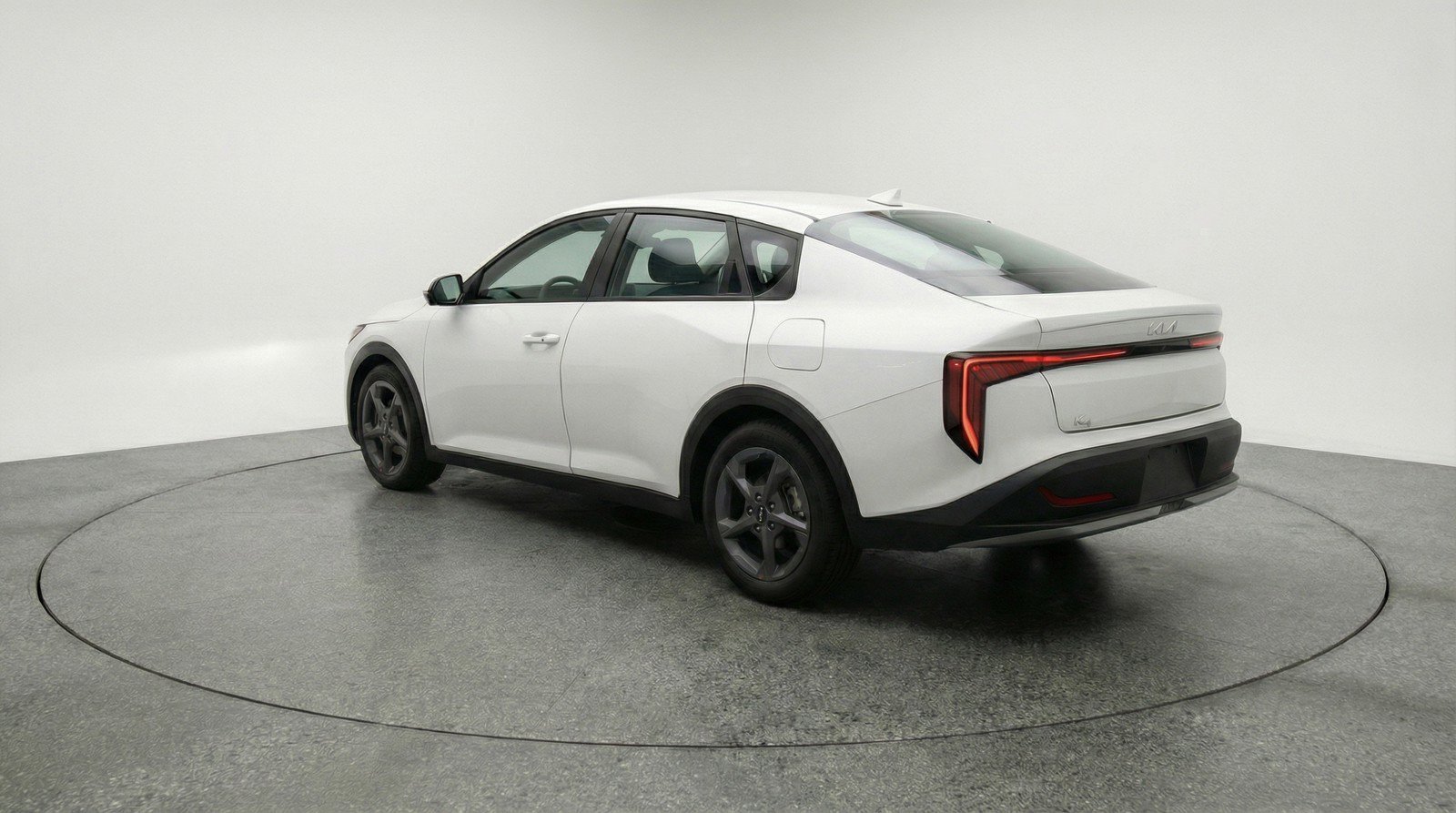 Used 2025 Kia K4 LXS image 6