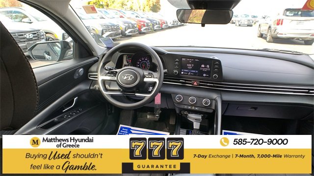 Used 2023 Hyundai Elantra SE image 20
