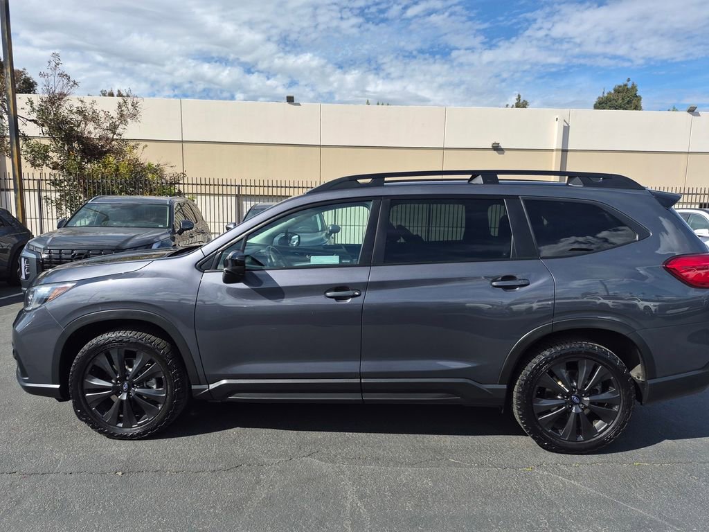 Used 2022 Subaru Ascent Onyx Edition image 8