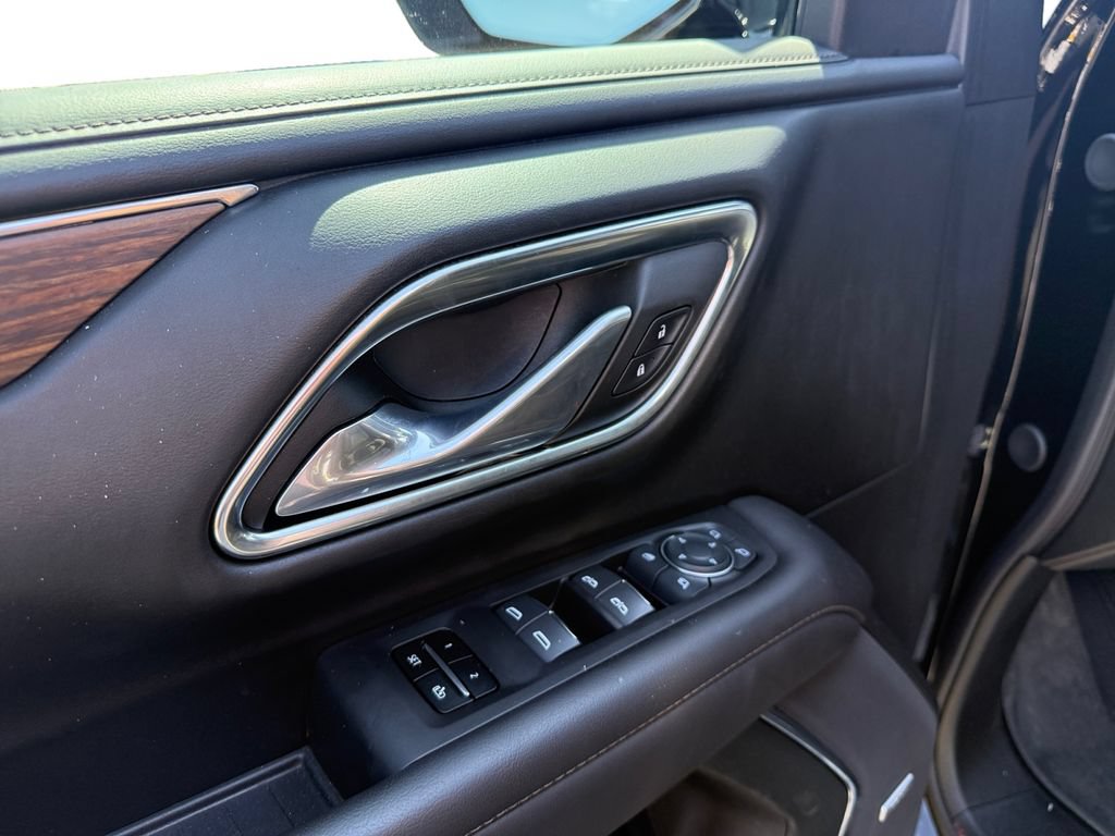Used 2024 Chevrolet Tahoe High Country w/ Advanced Technology Package AWD/4WD image 25
