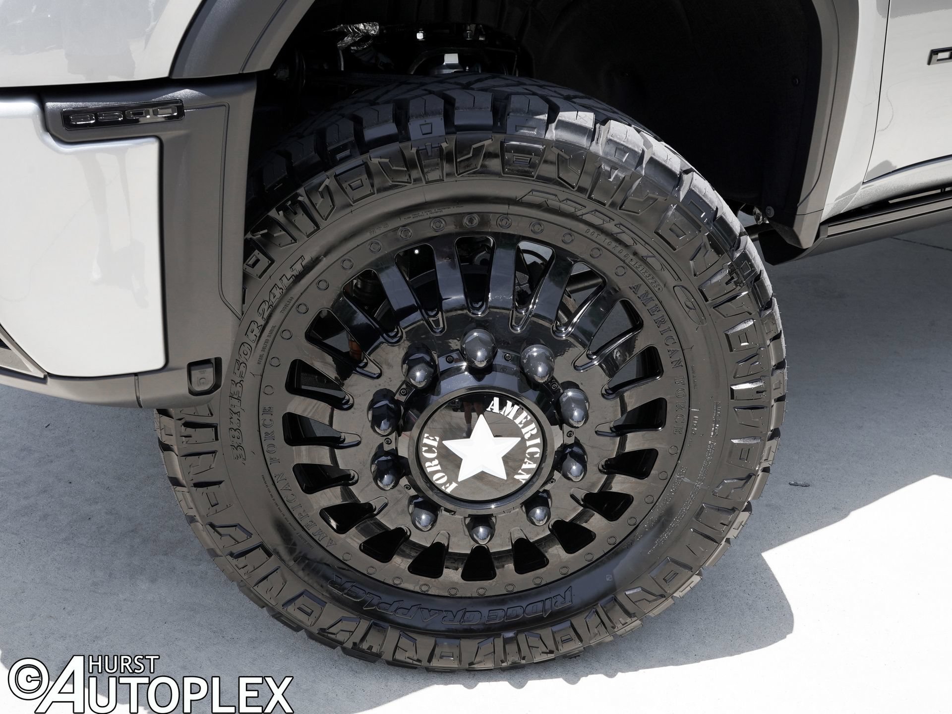 Used 2026 GMC Sierra 3500 Denali Ultimate AWD/4WD image 32