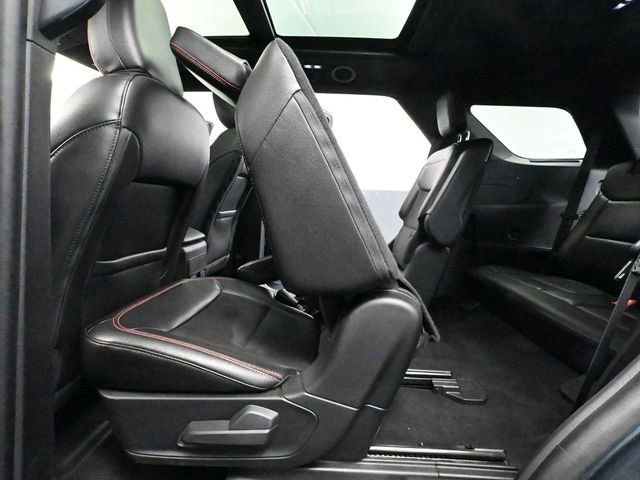 Used 2022 Ford Explorer ST-Line w/ Class IV Trailer Tow Package image 41