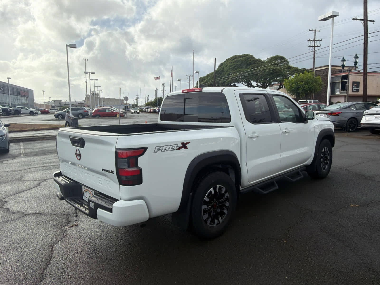Used 2024 Nissan Frontier Pro-X RWD image 3