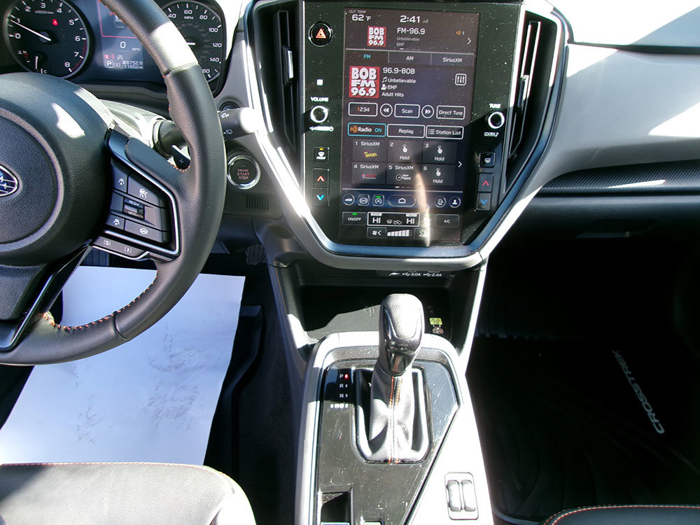 Used 2024 Subaru Crosstrek 2.5i Limited w/ Popular Package #3A AWD/4WD image 16