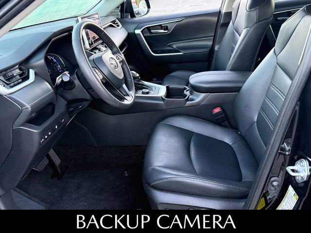 Used 2024 Toyota RAV4 XLE Premium image 5