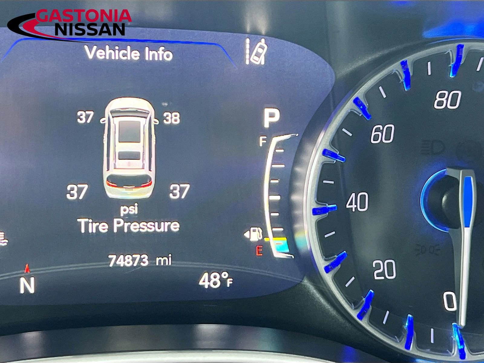 Used 2024 Chrysler Pacifica Touring image 15