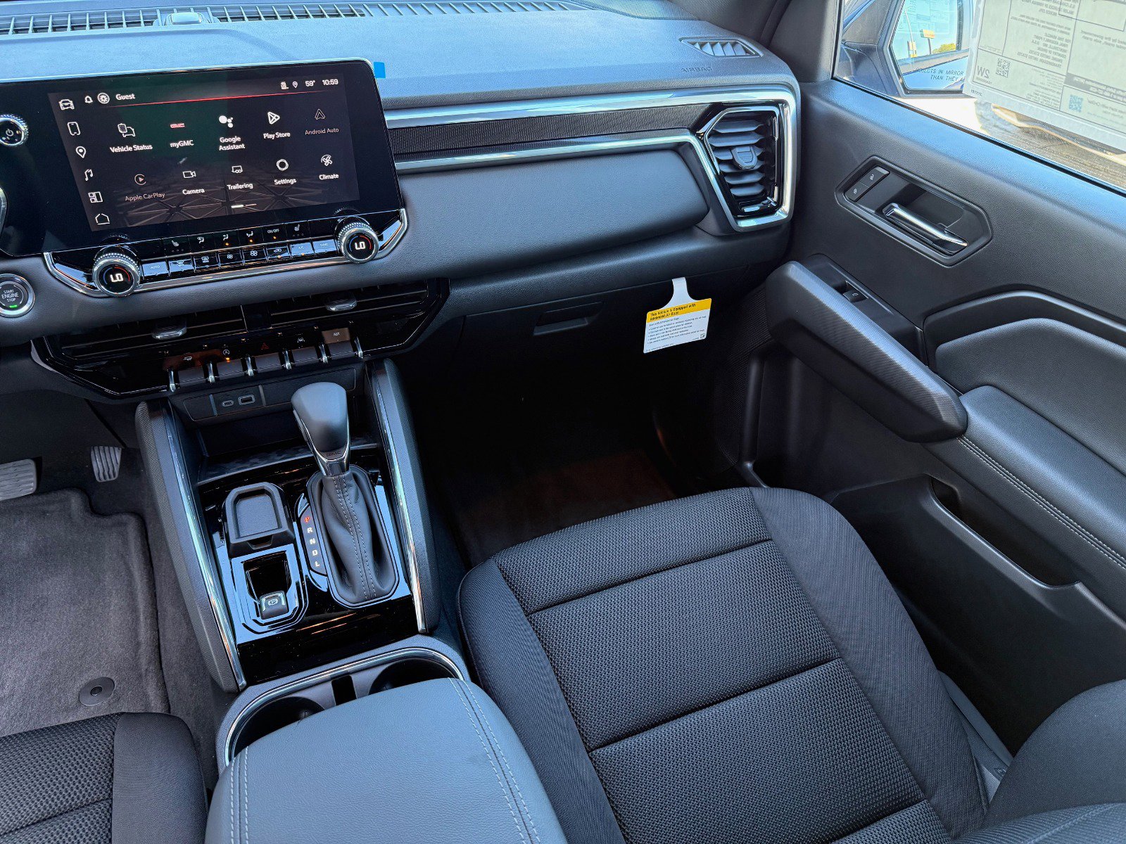 New 2026 GMC Canyon Elevation w/ Convenience Package image 13