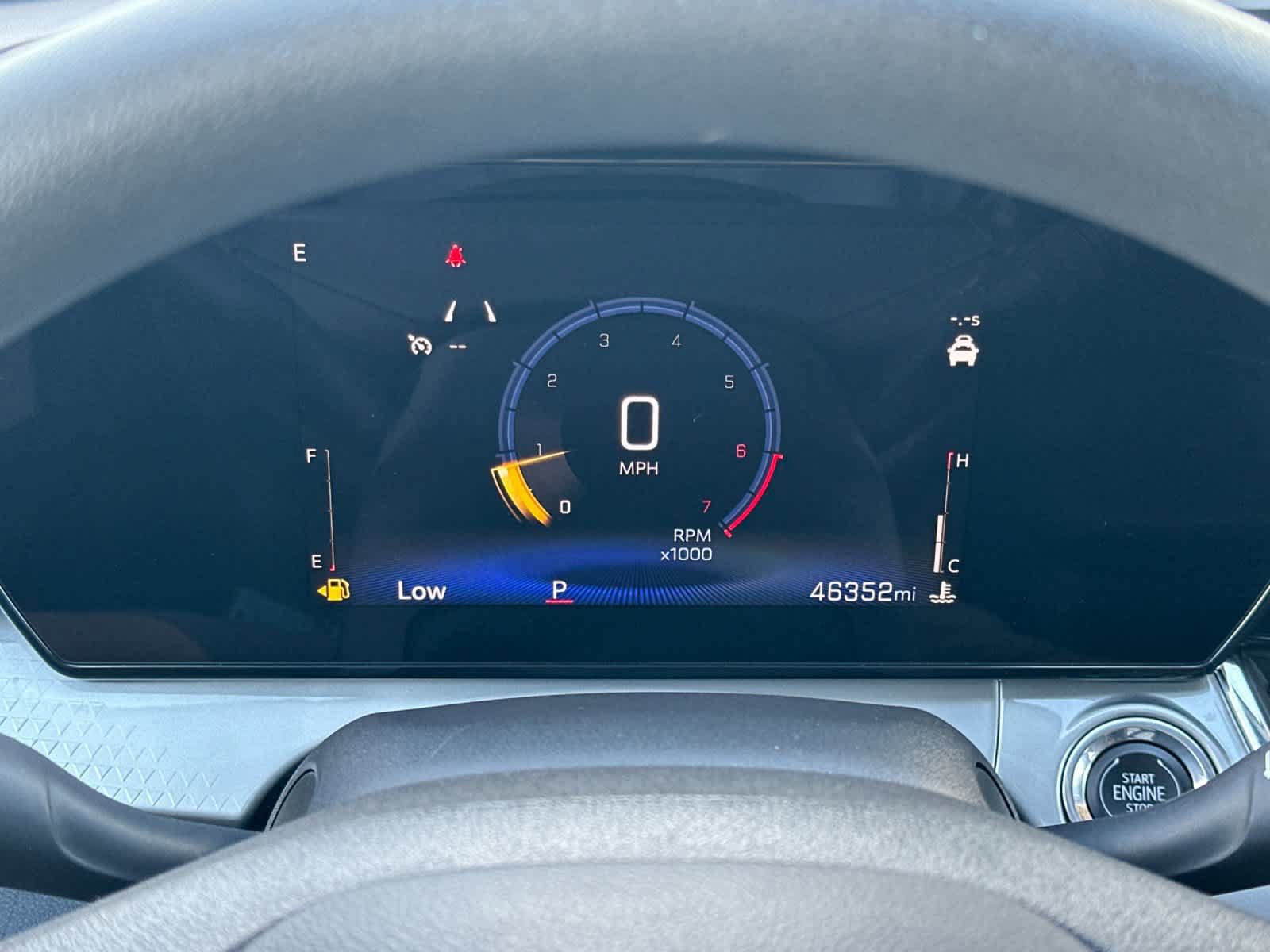 Used 2025 Chevrolet Trax LT FWD image 25