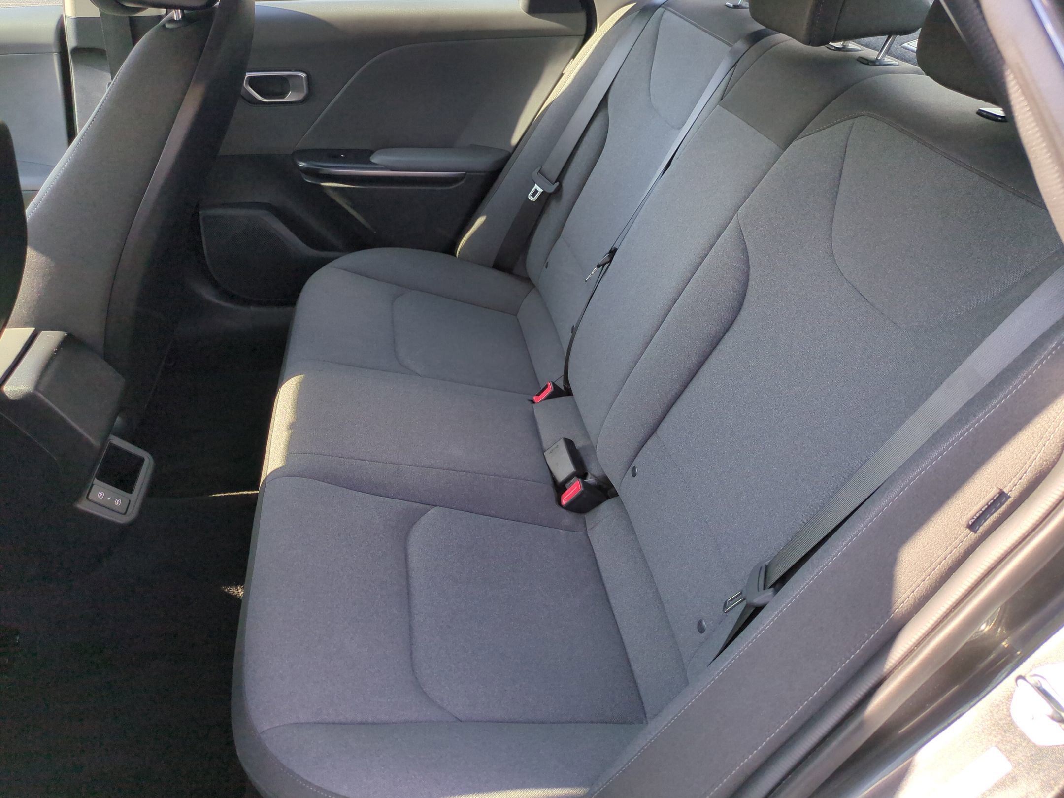 Used 2025 Kia K4 FWD image 28