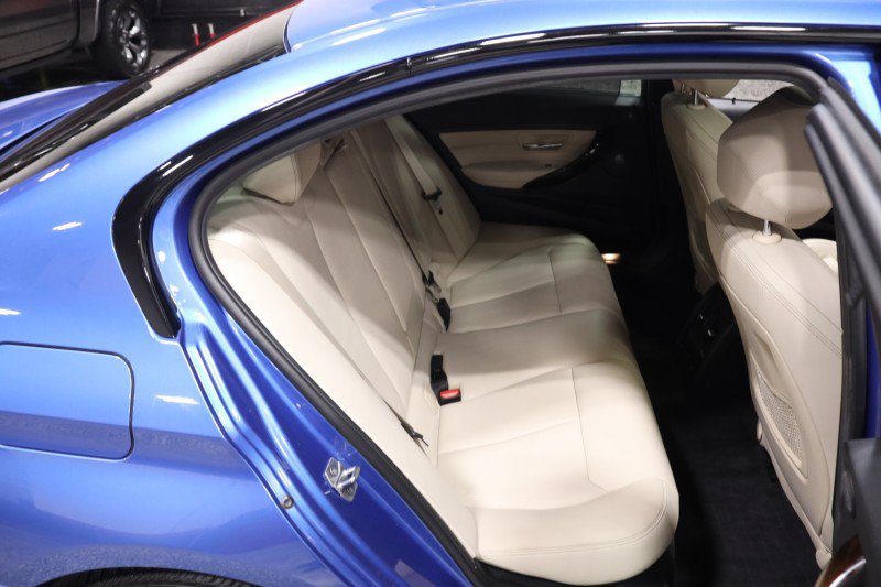 Used 2015 BMW 328i xDrive Sedan AWD/4WD image 48