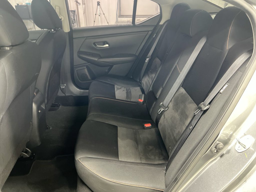 Used 2021 Nissan Sentra SR FWD image 22