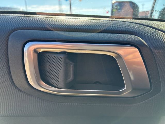 New 2025 Ford Bronco 4-Door AWD/4WD image 18