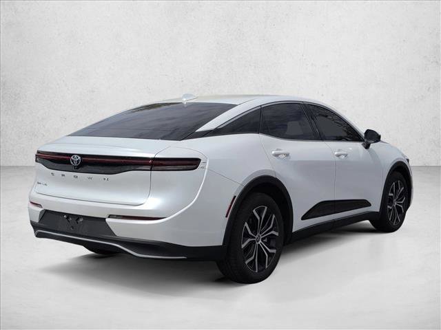 Certified 2024 Toyota Crown XLE image 5