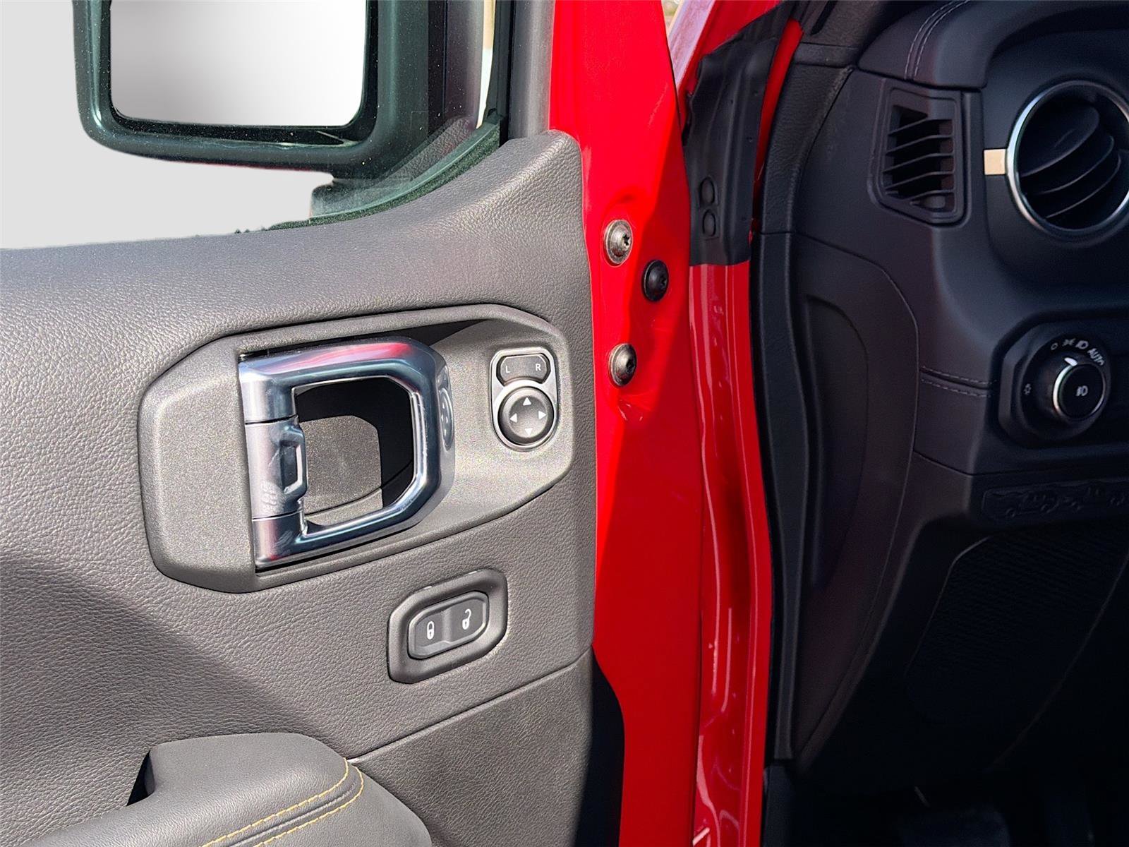 New 2026 Jeep Wrangler Unlimited Sahara image 17