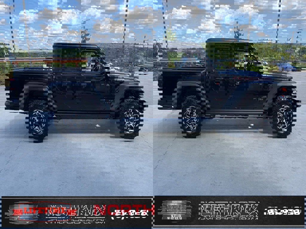 New 2025 Jeep Gladiator Rubicon w/ Convenience Group image 19