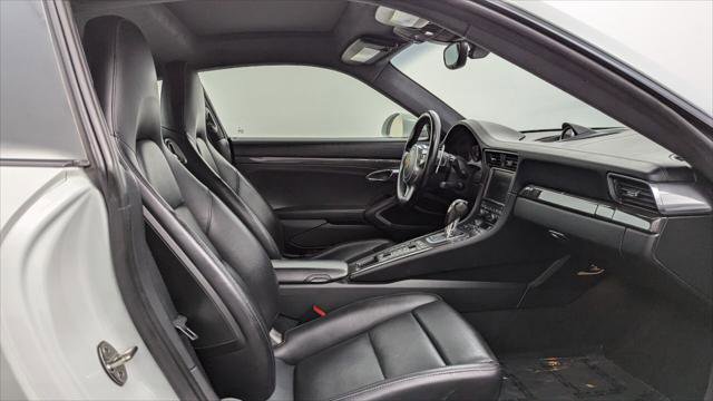 Used 2016 Porsche 911 Turbo AWD/4WD image 18