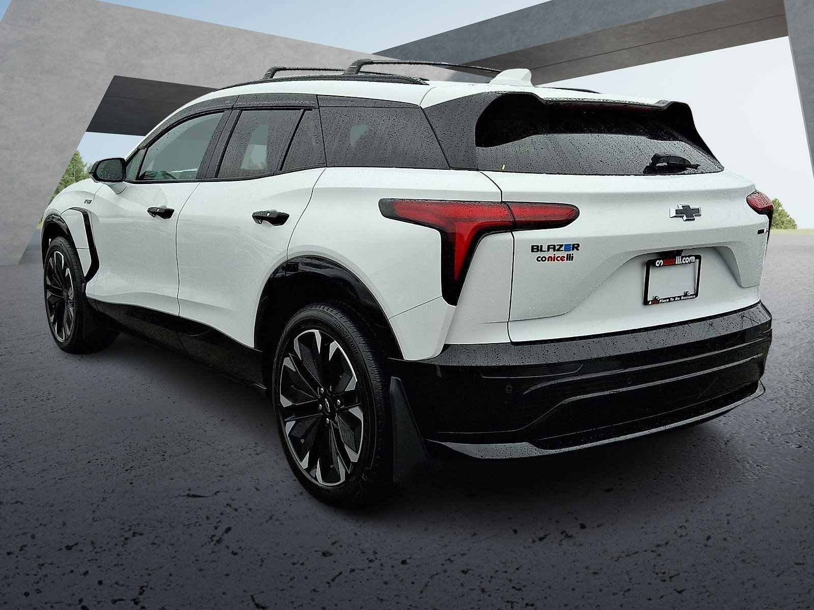 Used 2024 Chevrolet Blazer EV RS image 4