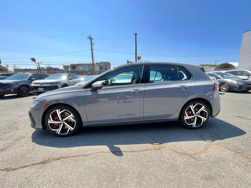New 2026 Volkswagen GTI SE FWD image 5