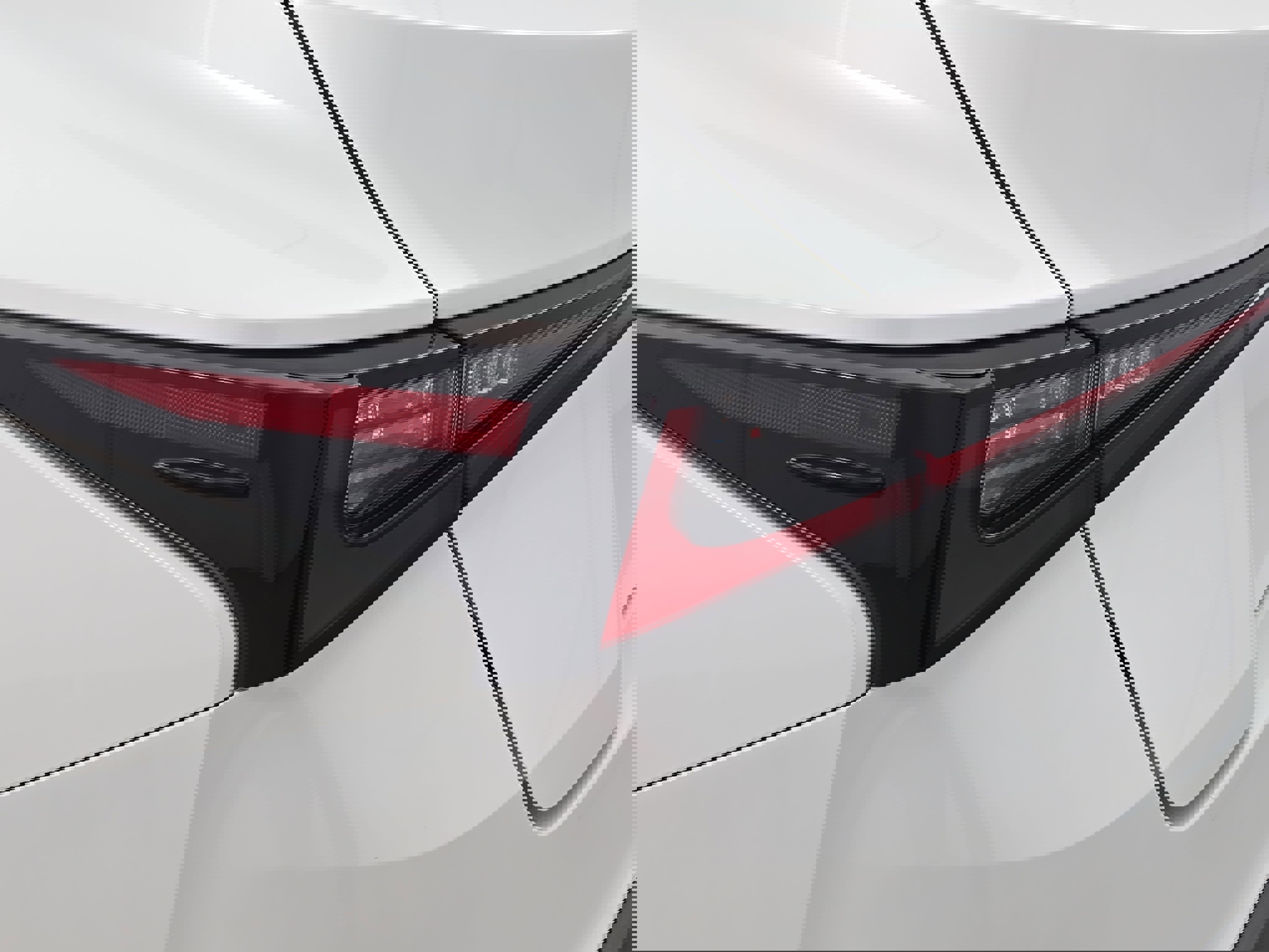 Used 2024 Lexus IS 300 IS 300 w/ Comfort Package image 33