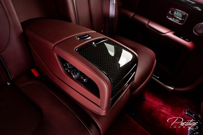 Used 2022 Rolls-Royce Ghost Black Badge image 57