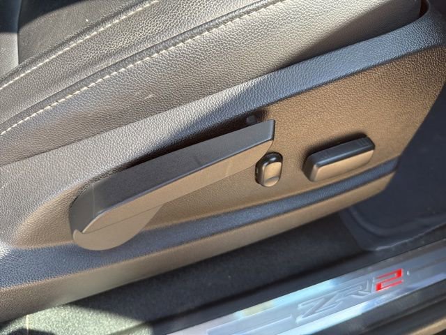 Used 2021 Chevrolet Colorado ZR2 w/ ZR2 Midnight Special Edition image 51